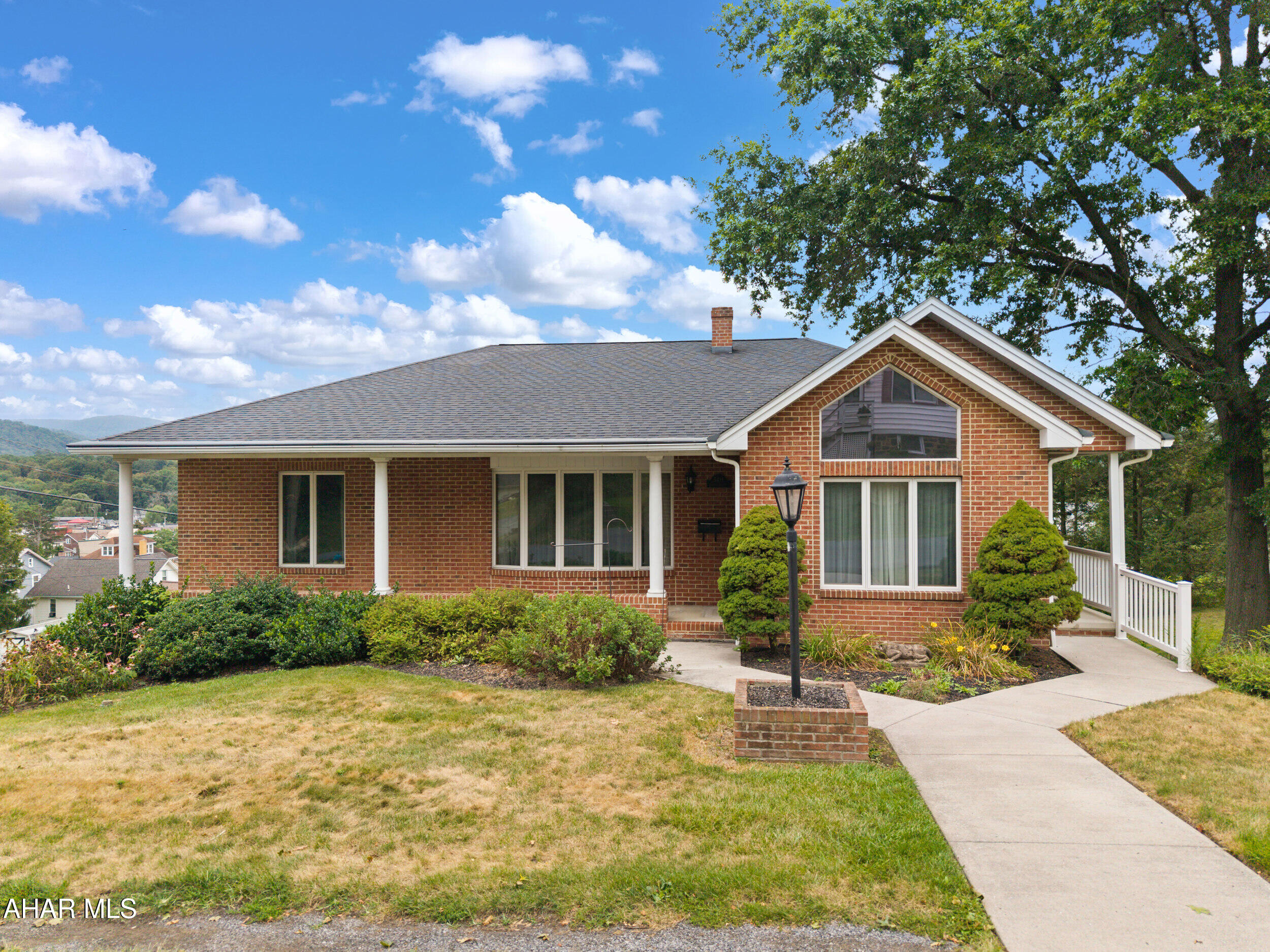 Charming one-story brick home nestled in the desirable Highland Park neighborhood. This home offers the perfect blend of classic charm and modern convenience, all on one easy-to-live-in level. Step inside to an inviting living room that flows into a dining room area that is perfect for weeknights or holiday gatherings.