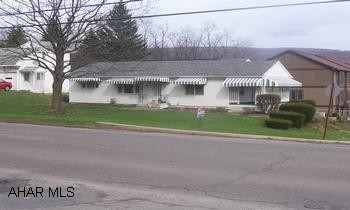 Well maintained Ranch, large fenced corner lot.  All appliances.
