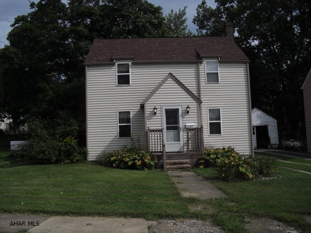Very well maintained two story, close to town, garage, beautiful  hardwood throughout.