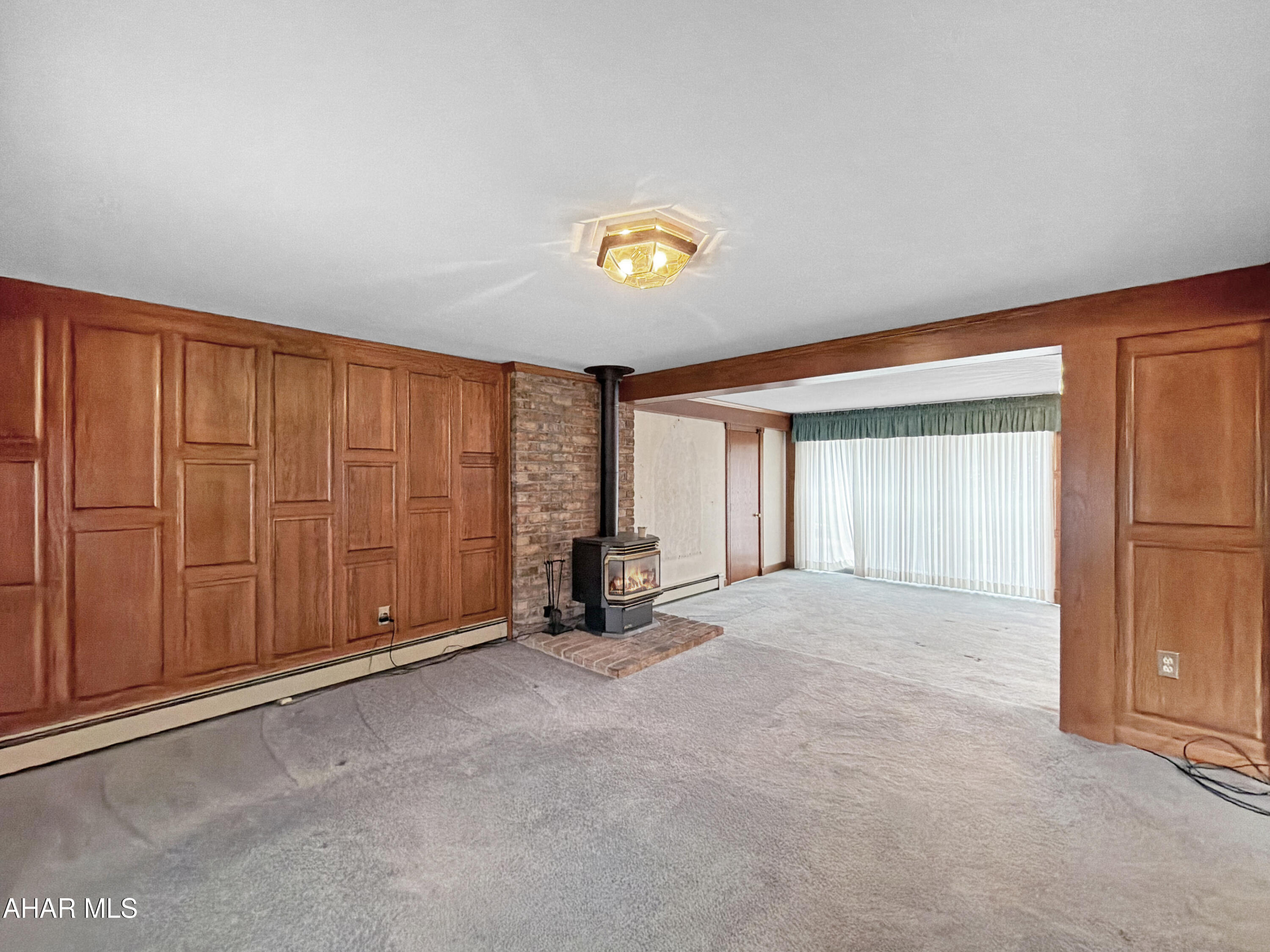 Crestwood - Residential
