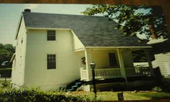 2-story- 2 BR totally redone Totally redone.  New Siding, New Kitchen, Remodeled bath, New carpet