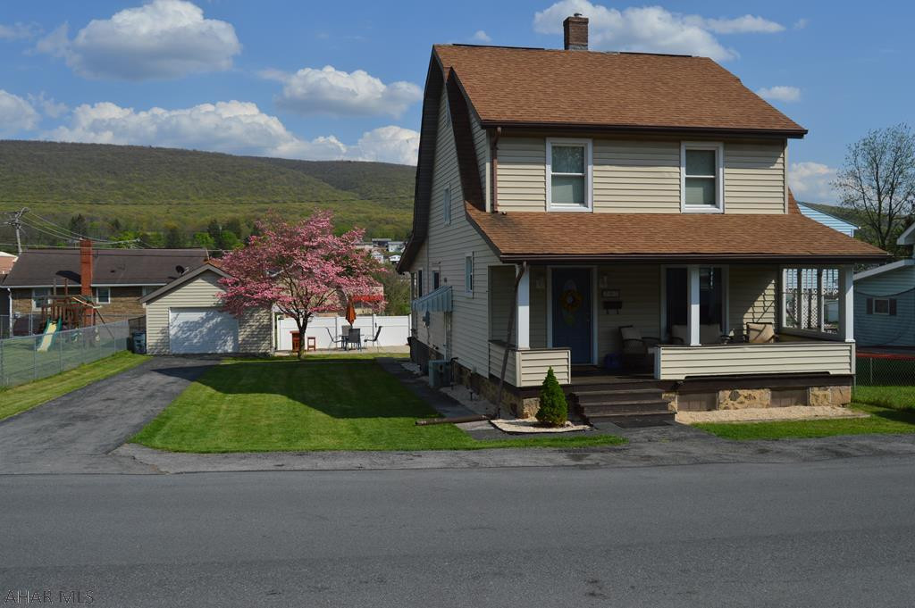Looking for a move-in ready home that has been well taken care of than this is the home for you. Located in a perfect location close to all of the conveniences in Altoona, this house has 2 bedrooms, 2 baths, and a one car garage . Adding character to the house, the owners recently added crown molding and textured ceilings throughout. All of the windows have recently been replaced and a new roof has been installed. A 3rd room is perfect for an office, storage or walk-in closet. The house has a beautiful patio on this spacious flat lot.