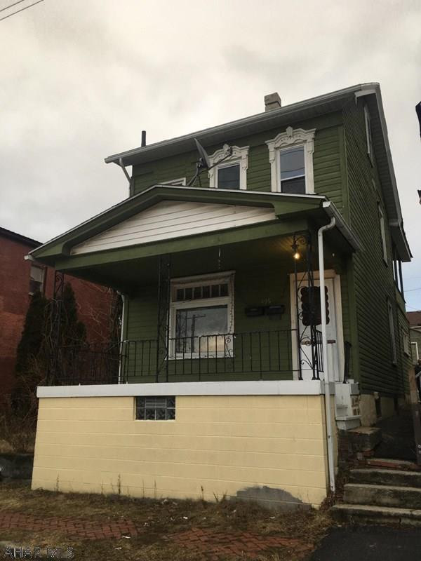 Altoona 2 Story in need of some TLC.