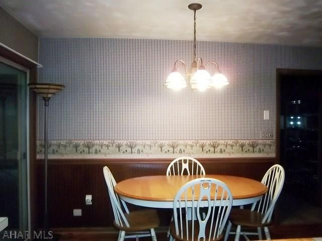 Holiday Manor - Residential