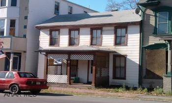 Affordable 2 story, 3 bedroom home with 2 baths. Central location. Affordable 2 story, 3 bedroom home with 2 baths. Central location.