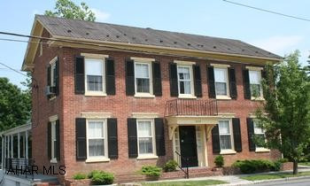 Charming 2-story Brick Colonial house located in desirable residential neighboorhood in Bedford. Charming 2-story Brick Colonial house located in desirable residential neighborhood in Bedford. 4BR/3BA; modern kitchen. Covered porch, patio, large private back yard. Many decorator touches. High ceilings, ceiling gans, chandeliers, oak flooring, foyer, center hall. Large rooms, ideal master suite on first floor. Full finished walk-out basement, workshop. Integral  1 car garage.Seller agrees to offer $3,000 to buyer for closing cost after agreeing to sale price.Seller offers $1,000 bonus commission to agent representing buyer to be paid at closing.