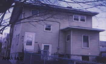 Maintenance-free exterior, off-street parking, move in condition,