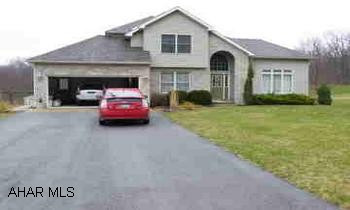 Beautiful 3BR, 2 full baths on approx 1.7 acres. Familyroom & Office on lower level. Move-in condition. Please remove shoes, must be pre-approved. A must see! Call Ava @ 814-674-2625
