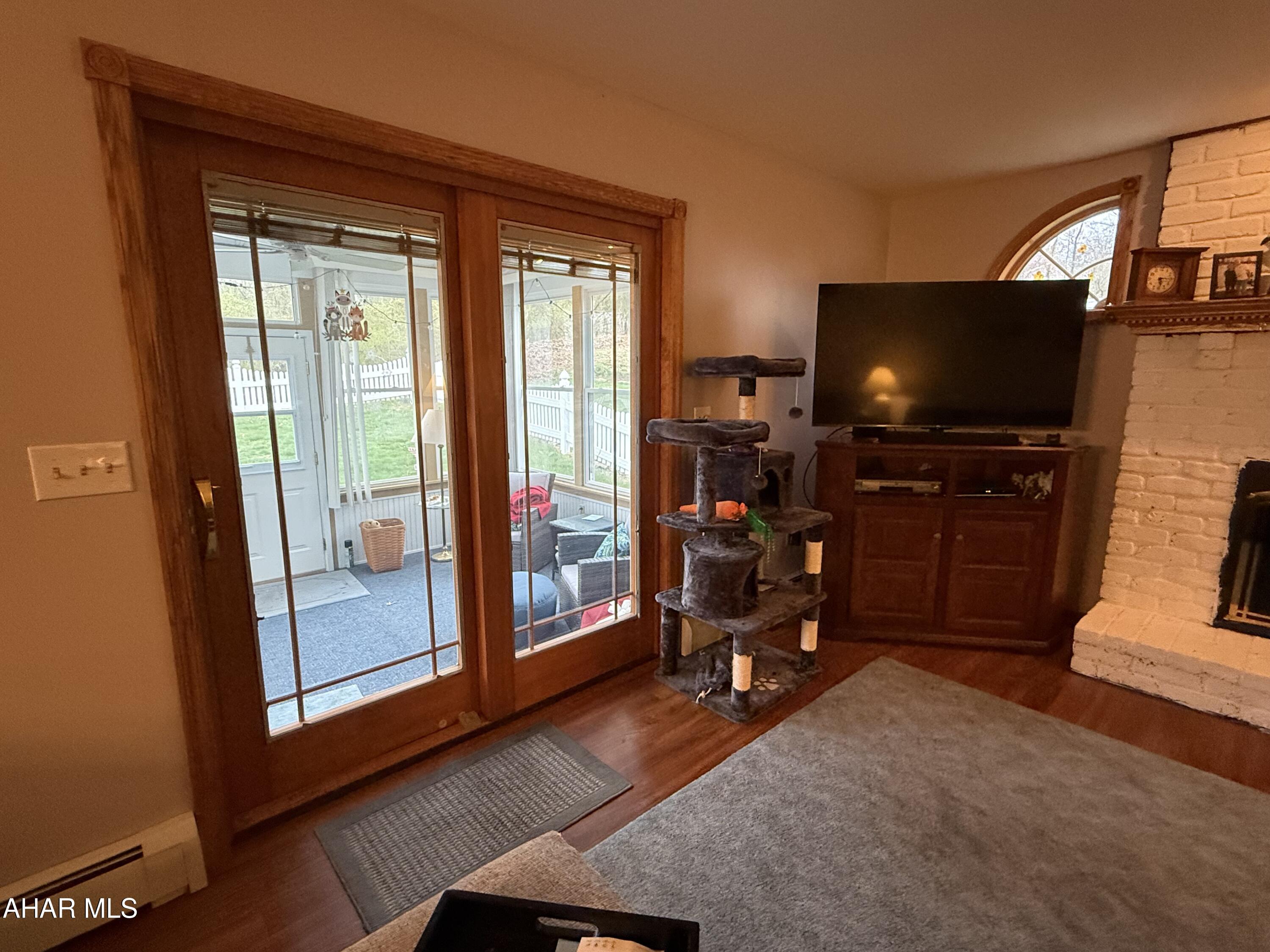 Elmwood - Residential