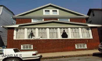 Move in condition-great mechanics-newer furnace, windows, storm doors, roof, carpet, updated, wiring, plumbing, gas, fireplace in LR, Lg rooms, terraced & landscaped. Yard Nice!!!