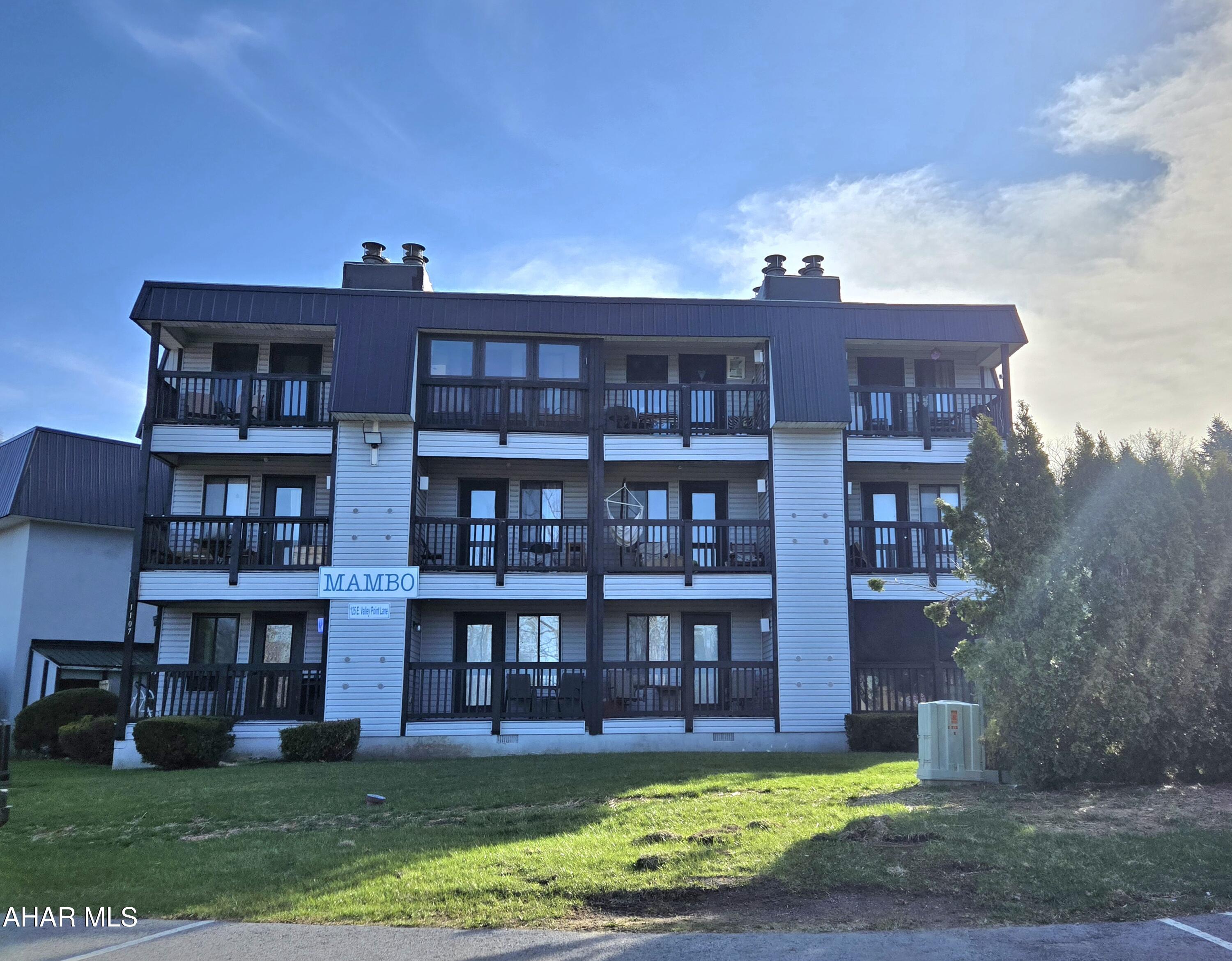 No other 1-bedroom condo like it!...redesigned new galley Kitchen, enclosed balcony, updated new bath & separate bedroom. Located across from tennis court.  HOA dues include indoor/outdoor pools, hot tubs, tennis courts, outside maintenance & trash removal. Located across from tennis court.  See Pg 12 of the Seller Disclosure for a list of the 25 Upgrades to this condo! Fully furnished except for: Items and boxes in bedroom closet & boxes on balcony & recliner chair in Living Room.  J-662!