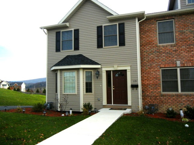 Hollidaysburg - Residential