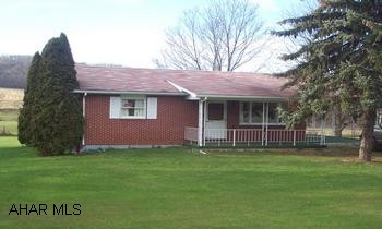 Ranch Excellent Starter Home or Retirement -1 Story Brick on 1 Acre.  Bedford County Kimmel Township