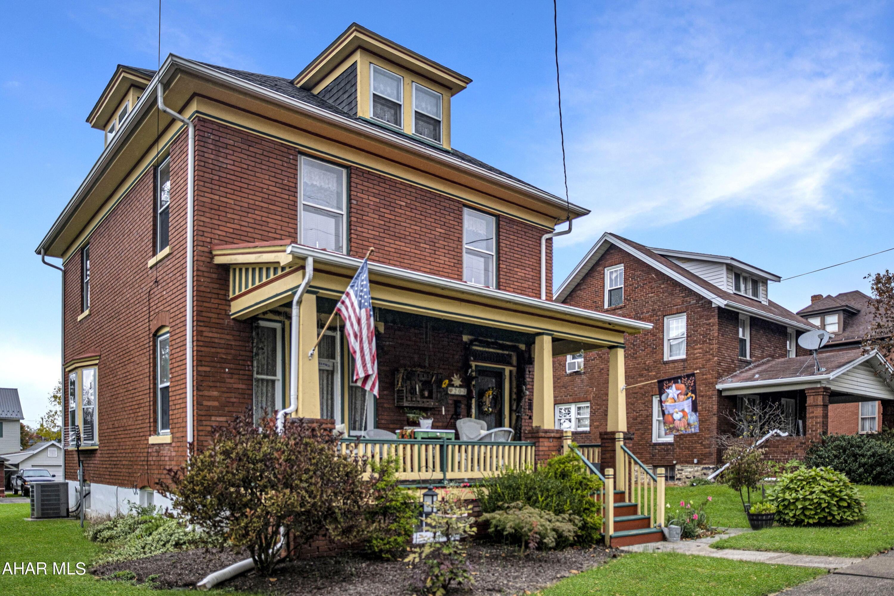 Don't miss this conveniently located brick home in Hollidaysburg Borough, complete with a large yard and detached garage. This home, under its second ownership, boasts stunning hardwood floors, along with an original built-in kitchen cabinet and pantry on the lower level. Upstairs, three nicely proportioned bedrooms and a spacious bathroom await. This home has tons of character and charm. Check our our Matterport 3D tour and schedule a showing today!