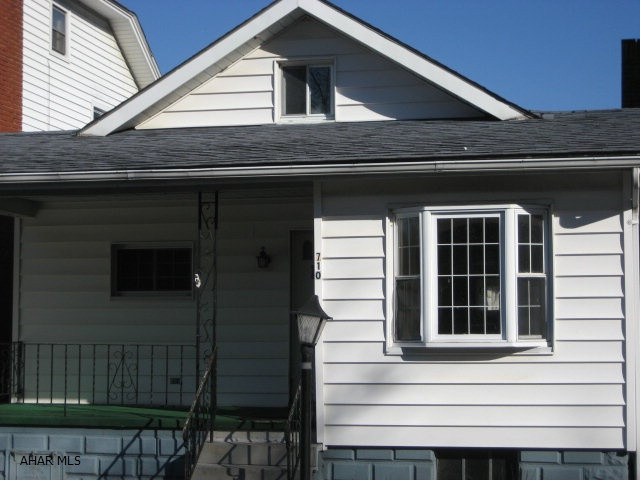 1 story 3 bedroom located on near the Juniata Ball Field.