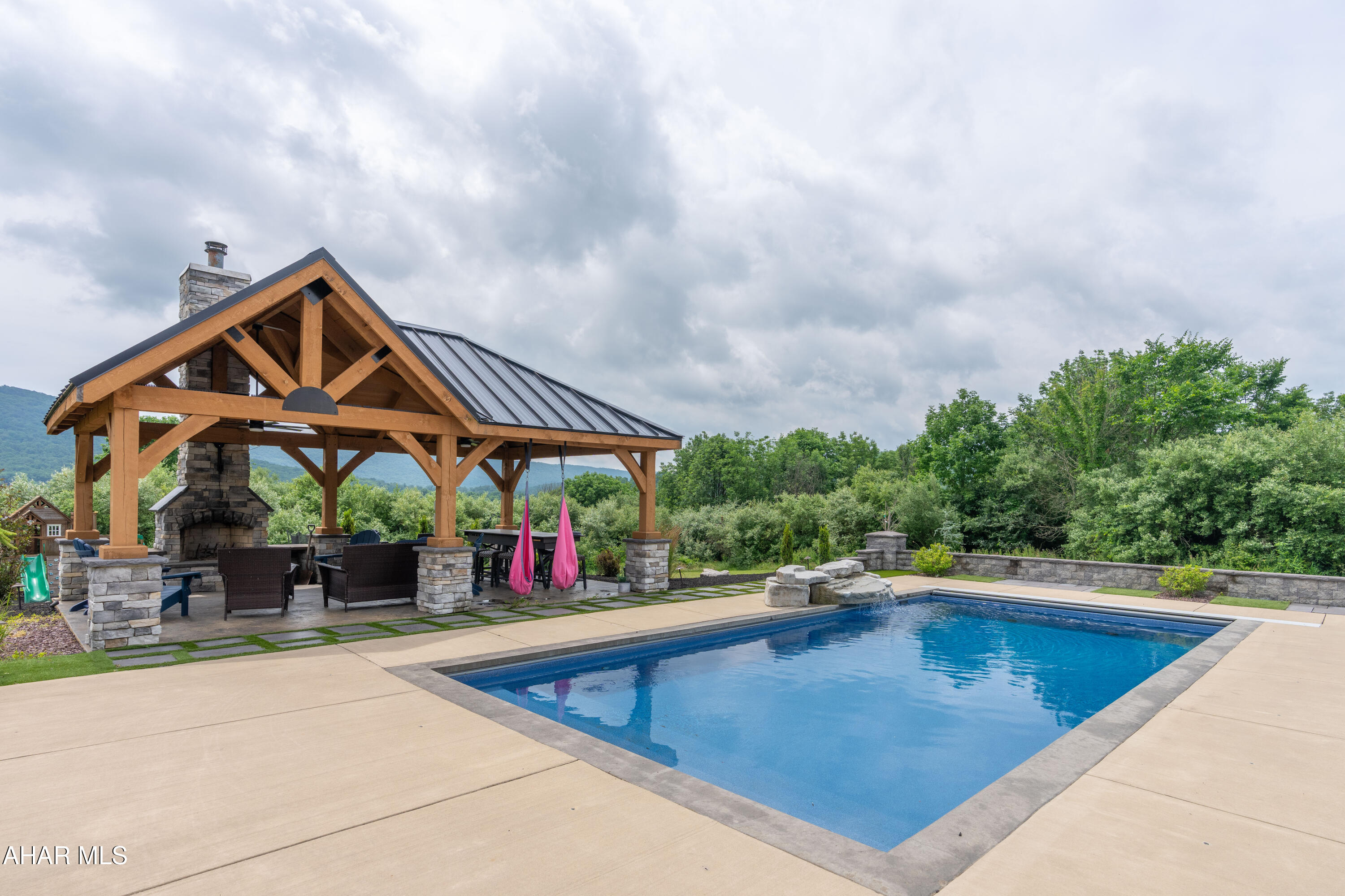 Scotch Valley - Residential