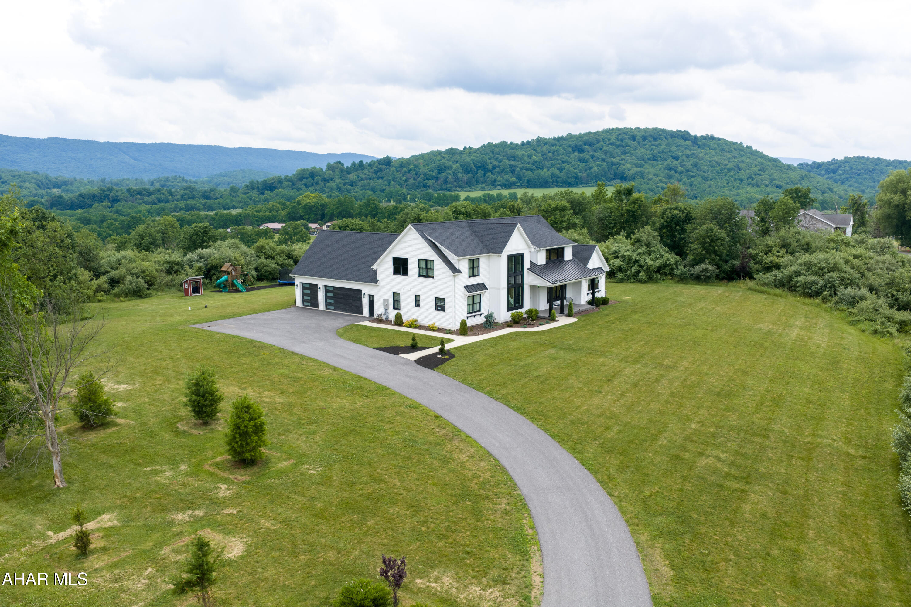 Scotch Valley - Residential
