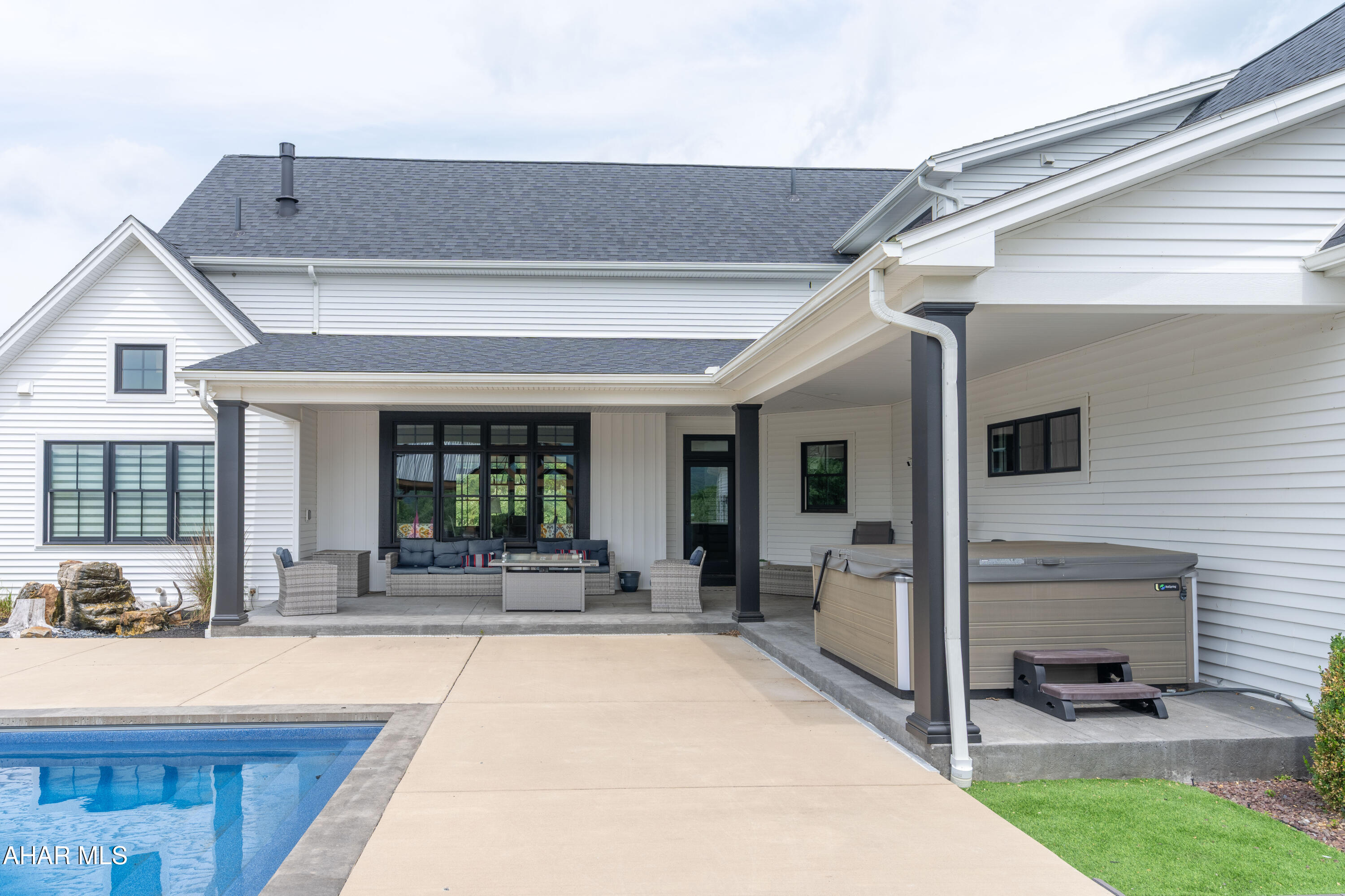 Scotch Valley - Residential