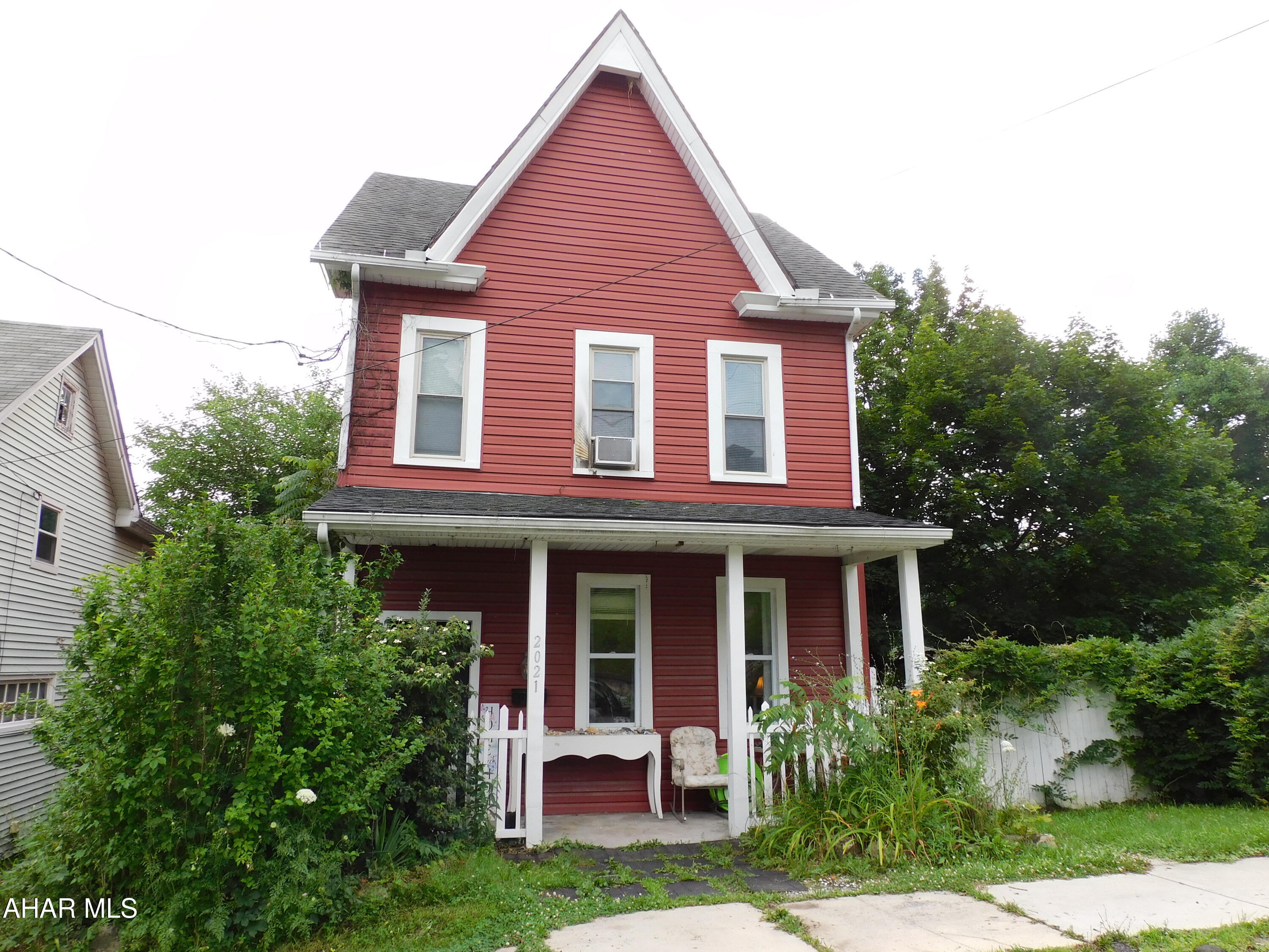 Well-maintained investment property in Altoona! Eat-in kitchen and formal dining room.  Spacious living room. First floor laundry and 1/2 bath. 3 large bedrooms. Office on 2nd foor is great for working remotely. You will love the remodeled bathroom on the 2nd floor! Newer vinyl siding, off street parking, and a double lot. Property is move in ready! Tenant pays 780.00 per month. Tenant pays all utlities. Tenant does lawncare and snow removal.