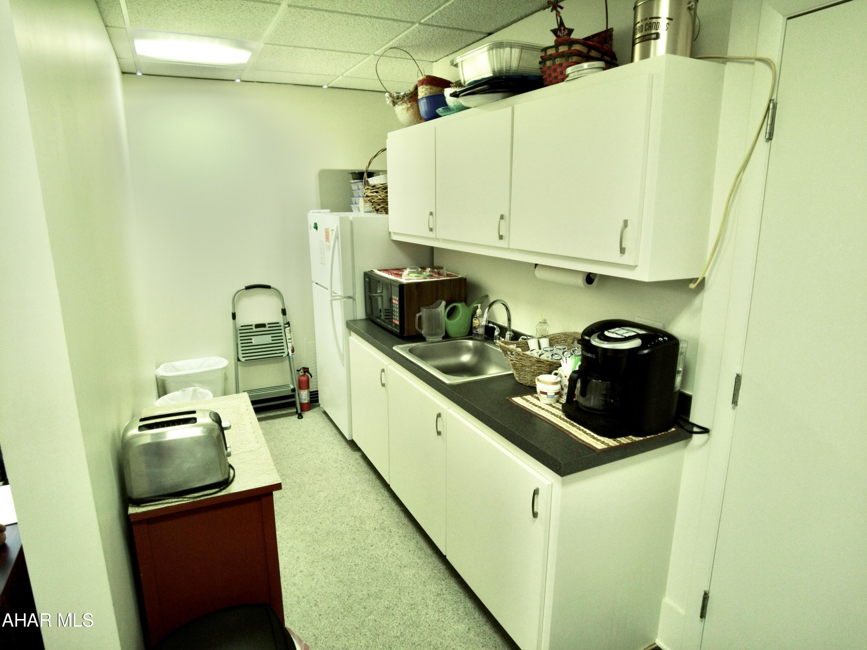 None - Commercial Lease
