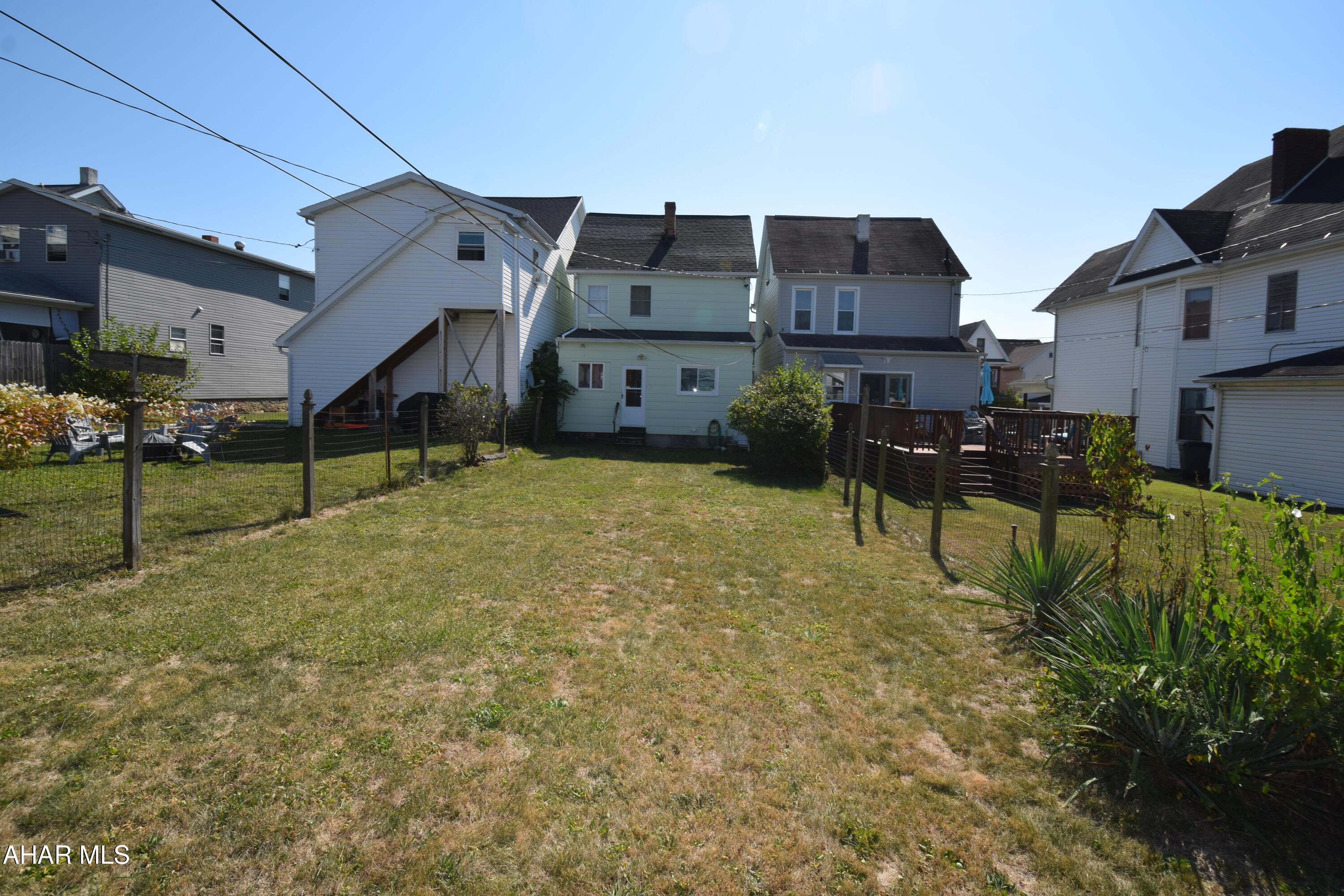 Juniata - Residential