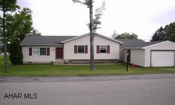 3 Bedroom Ranch, nice lot, Priced to sell. Call Cathleen to see -242-6751 Great one story home. Nice location. Call Cathleen to see
