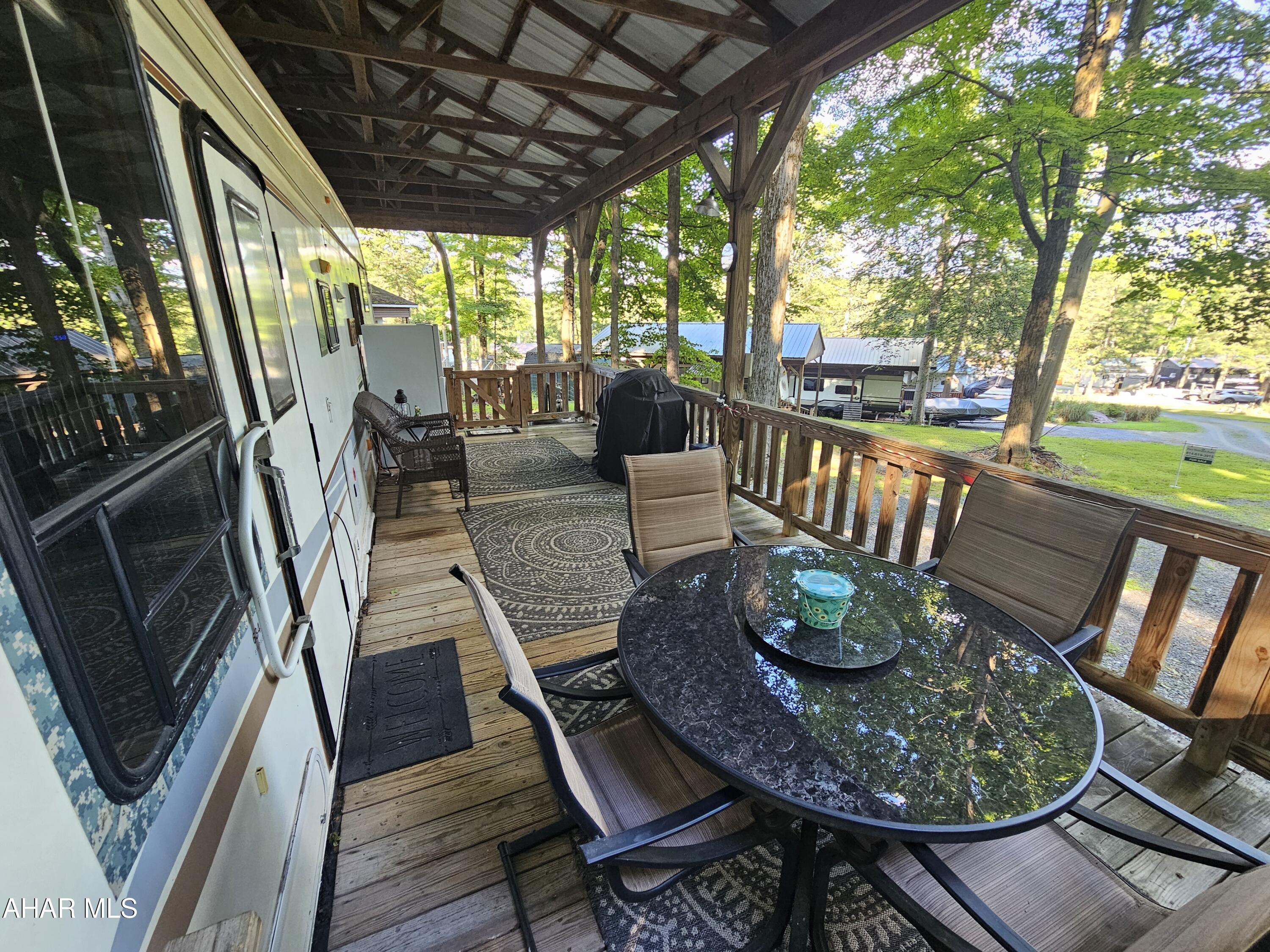 Glendale Yearound - Residential