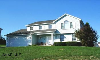 LOVELY 4 BED, 2.5 BATH HOME IN PENN FARMS. FIRST FL FAMILY ROOM W/BRICK FIREPLACE. FIRST FLOOR LAUNDRY, LARGE DECK WITH HOT TUB.