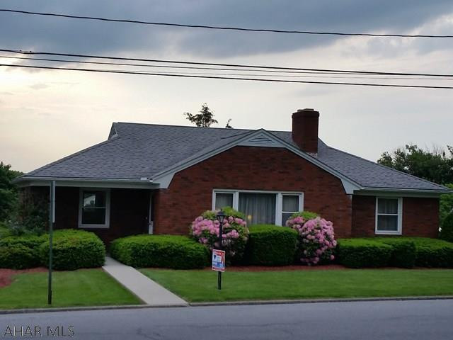 Nice brick rancher with vinyl windows, blacktop drive, modern kitchen with island bar, formal dining room with built-in wall china cabinet, 3 bedrooms and 2 baths, 1-car integral garage, breakers. Located across from Morrison Cove Memorial Park. Estimated taxes for 2017 after reassessment $2,683.   #J-367