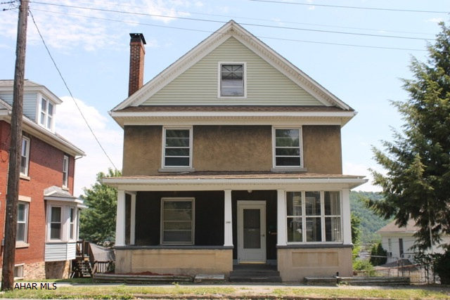 4 bedroom home in beautiful area in Hollidaysburg School District. Large rooms, hardwood floors and finished attic. Fenced in yard with detached garage.
