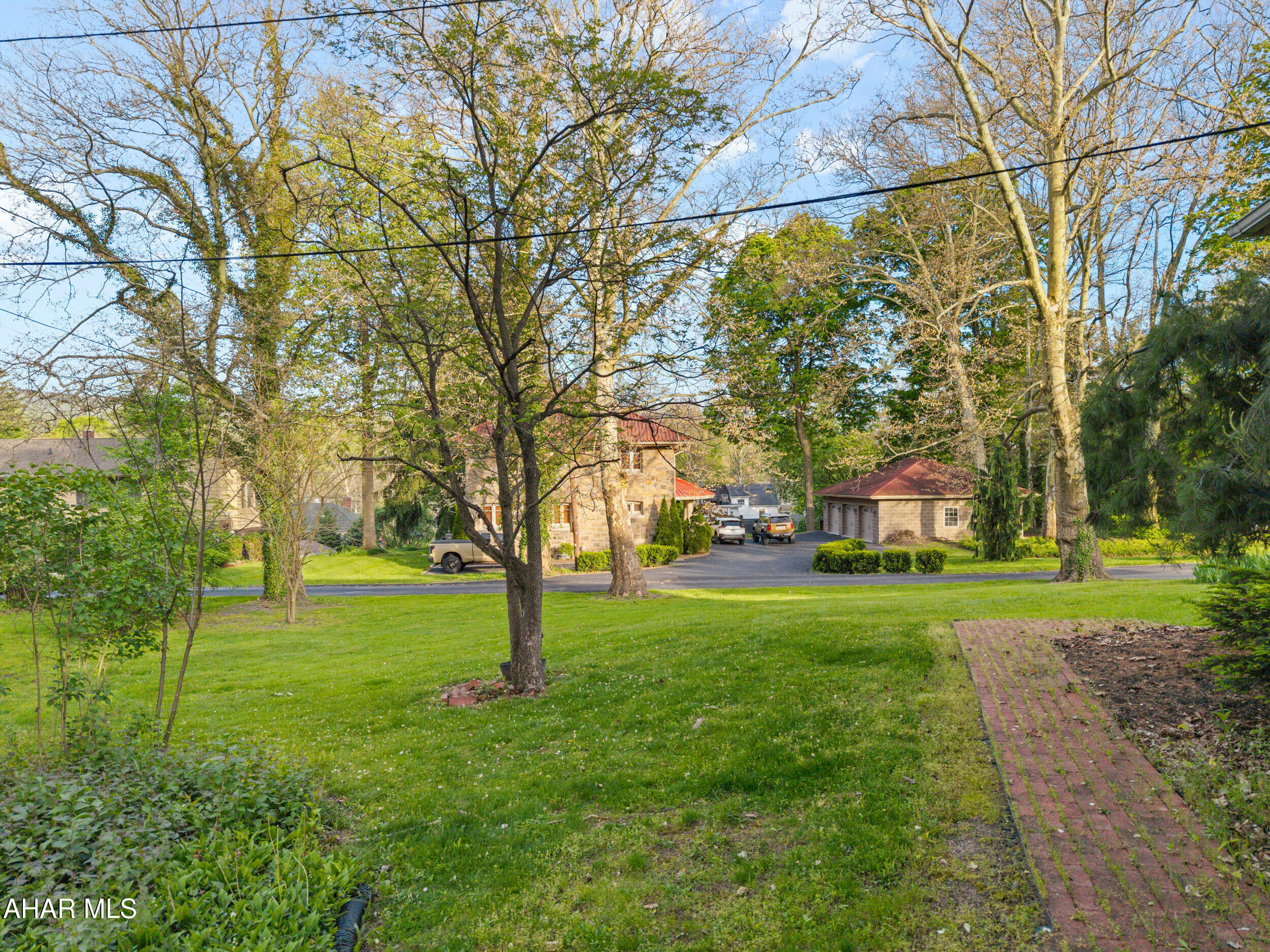 Mansion Park - Residential