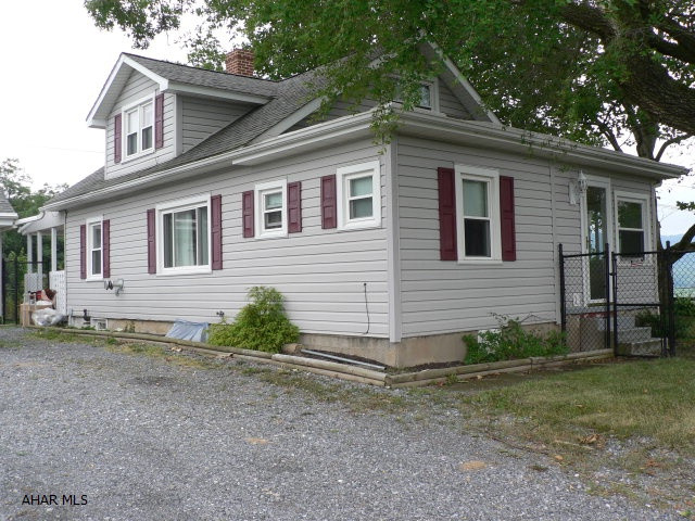 Home is in a very quiet setting in the spring cove school district.