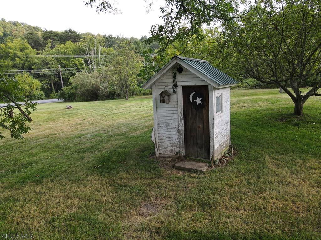 Unknown - Farm