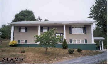 Vinyl Sided Split Entry 2 kitchens seperate system for central air plus back up heating system.   Roof, siding, 2 yrs old.