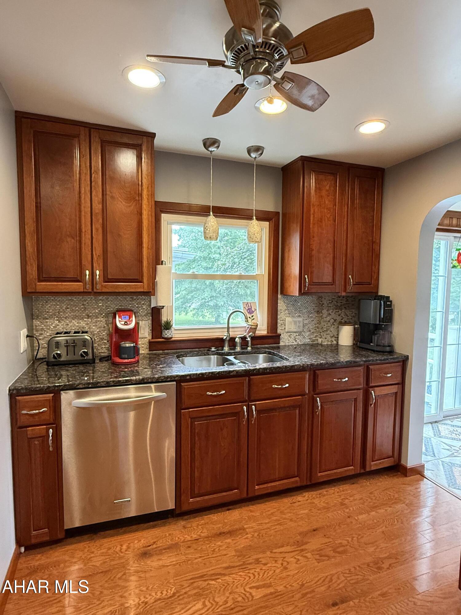 Lakemont - Residential