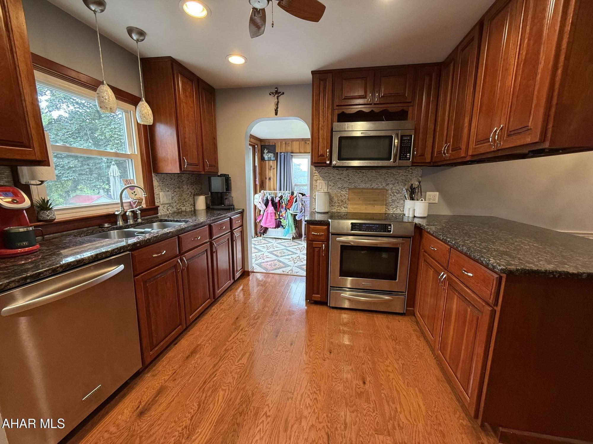 Lakemont - Residential
