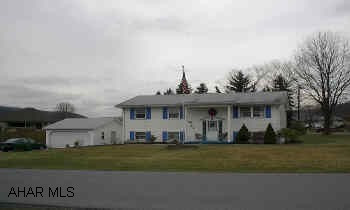 Spacious 5 bedroom 2 1/1 bath. on large corner lot, beautiful trim and hardwood floors.No showings till 2/11/05 Spacious 5 bedroom 2 1/1 bath. on large corner lot, beautiful trim and hardwood floors.  Lot size 155 x 142 x 150 x 82No showings till 2/11/05