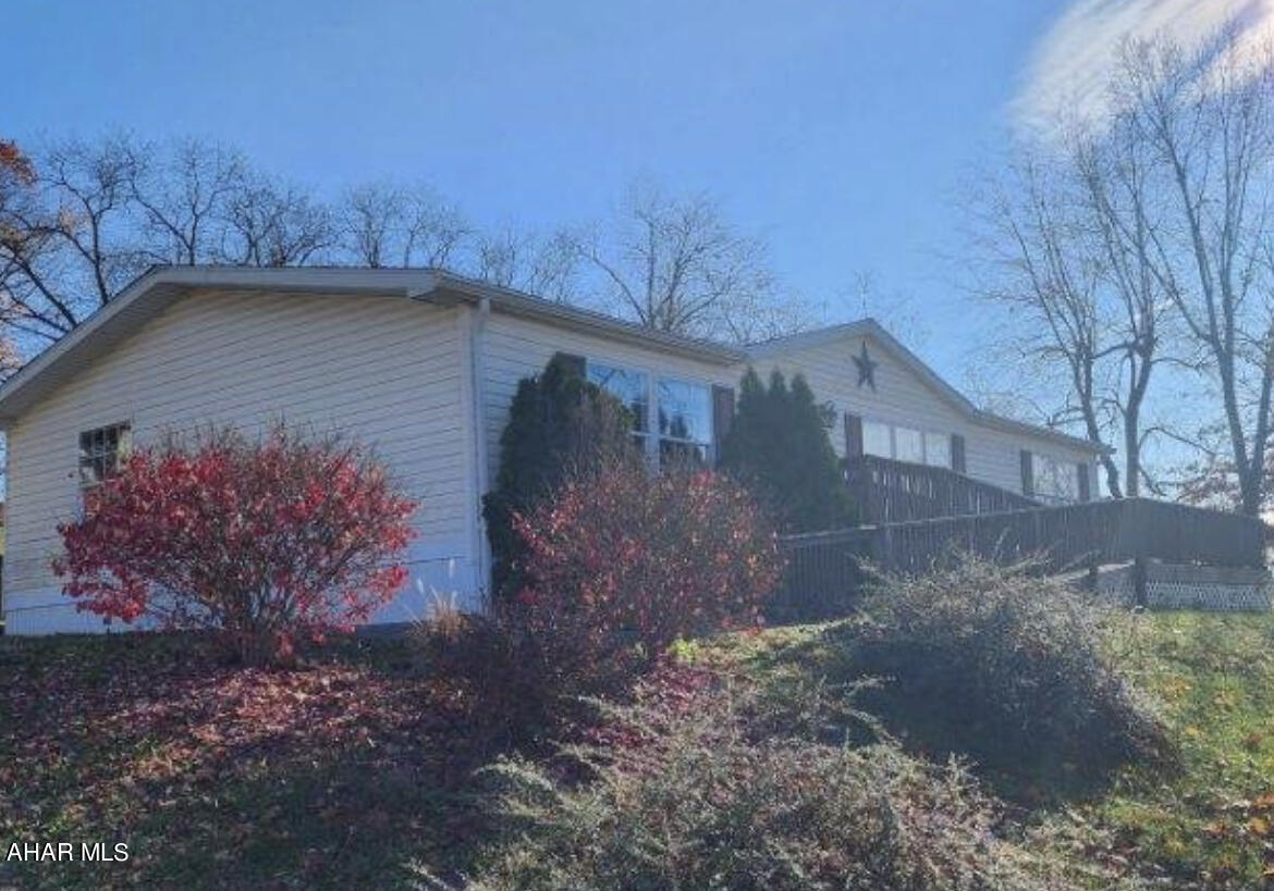 Back on Market! Don't miss this beautiful 28x48 Colony mobile home, built-in cabinets, new propane furnace and central air unit, handicapped accessible, large corner lot. $360/mo. lot rent includes trash removal.