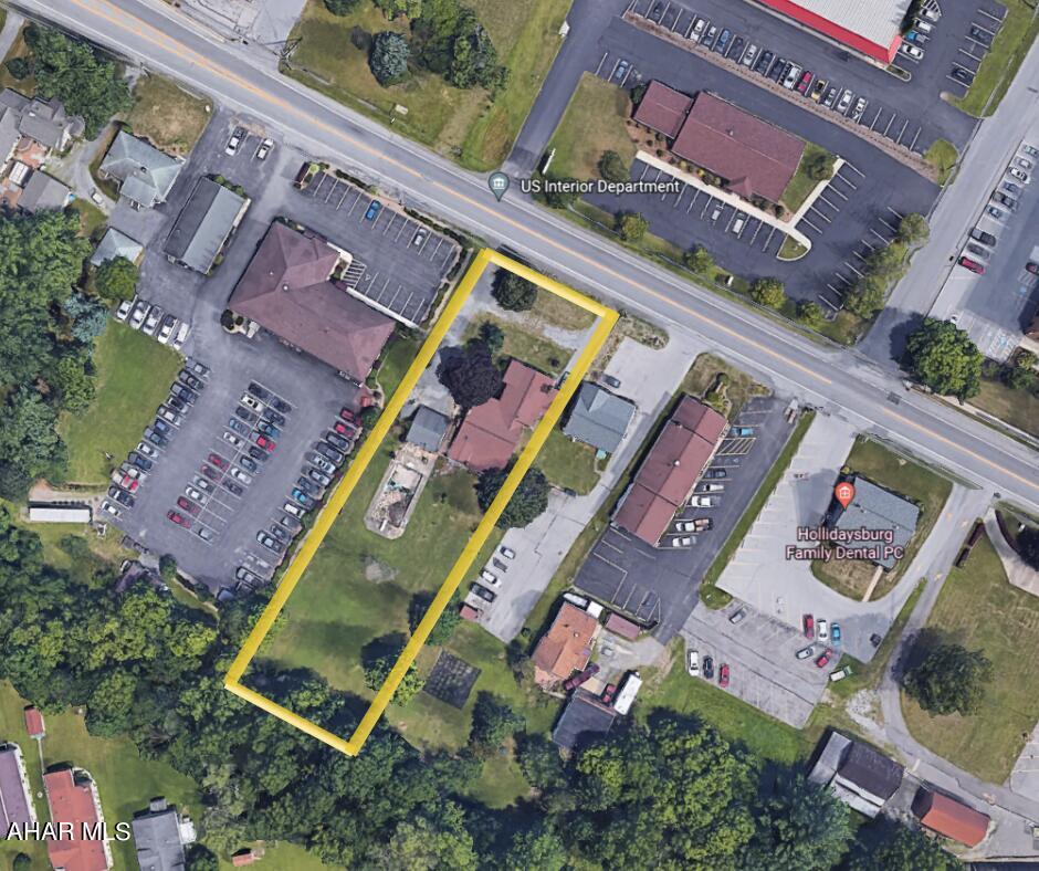 Commercial opportunity along thriving Juniata St between Meadows intersection and downtown Hollidaysburg. Large, flat lot offering plenty of options for a commercial business. Current structures are included, as is, and can either be renovated to suit or the land can be cleared for a ''clean slate''.