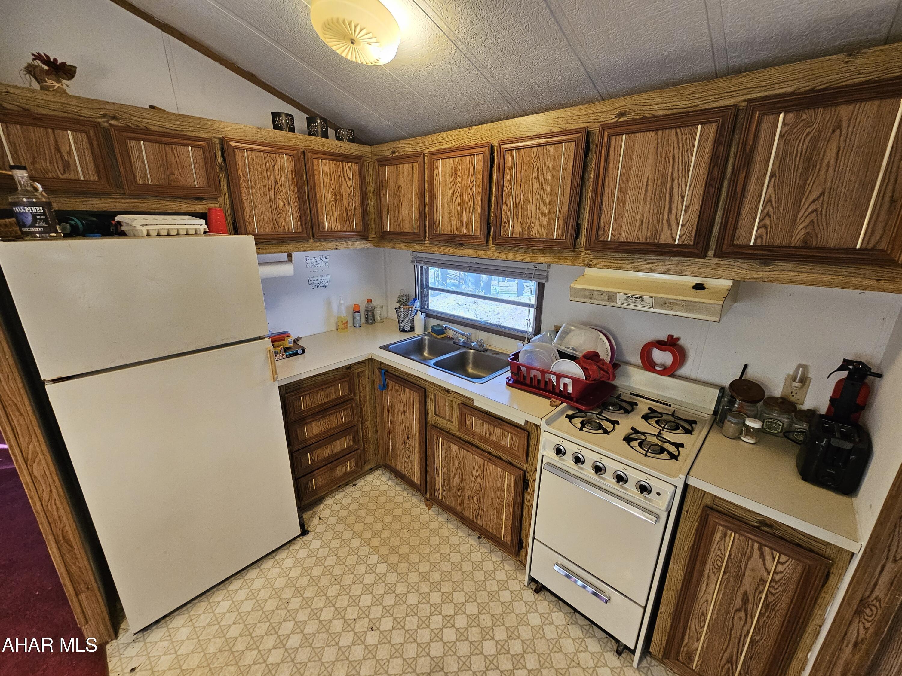 Glendale Yearound - Residential