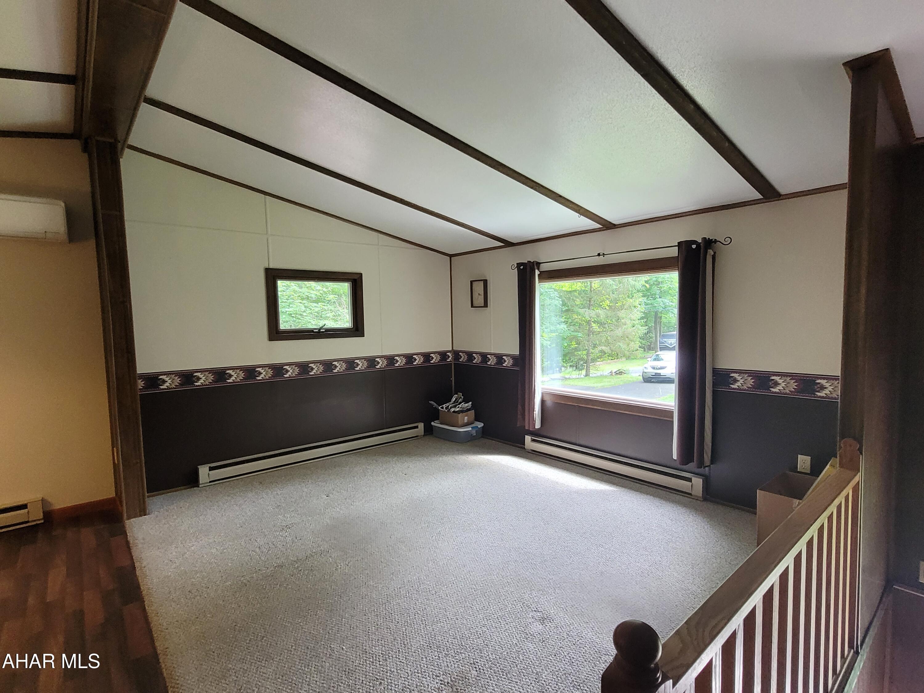 Glendale Yearound - Residential
