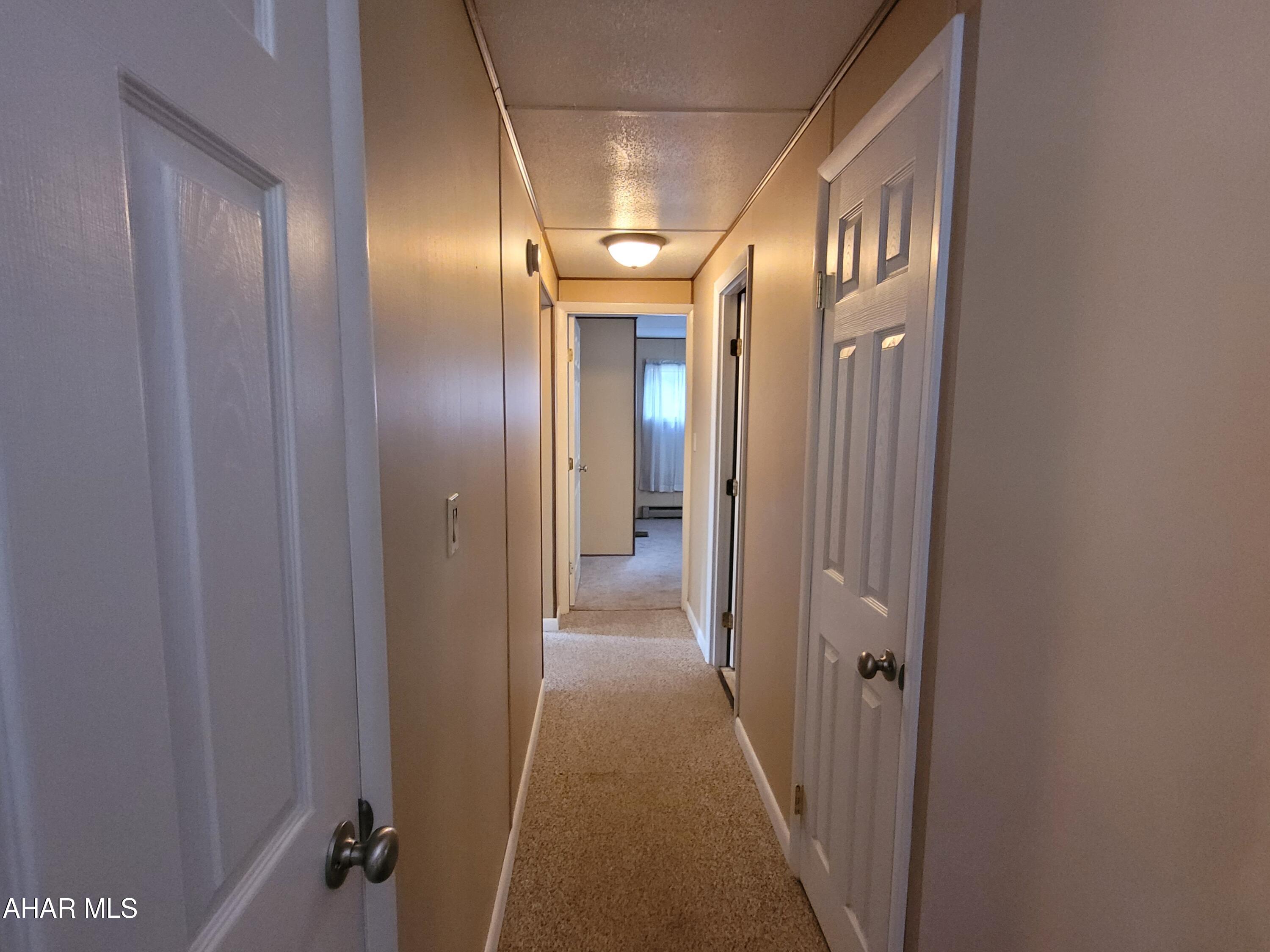 Glendale Yearound - Residential