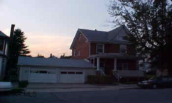 Updated Kitchen, mostly vinyl tilt windows, #J-671 Updated Kitchen, mostly vinyl tilt windows, #J-671