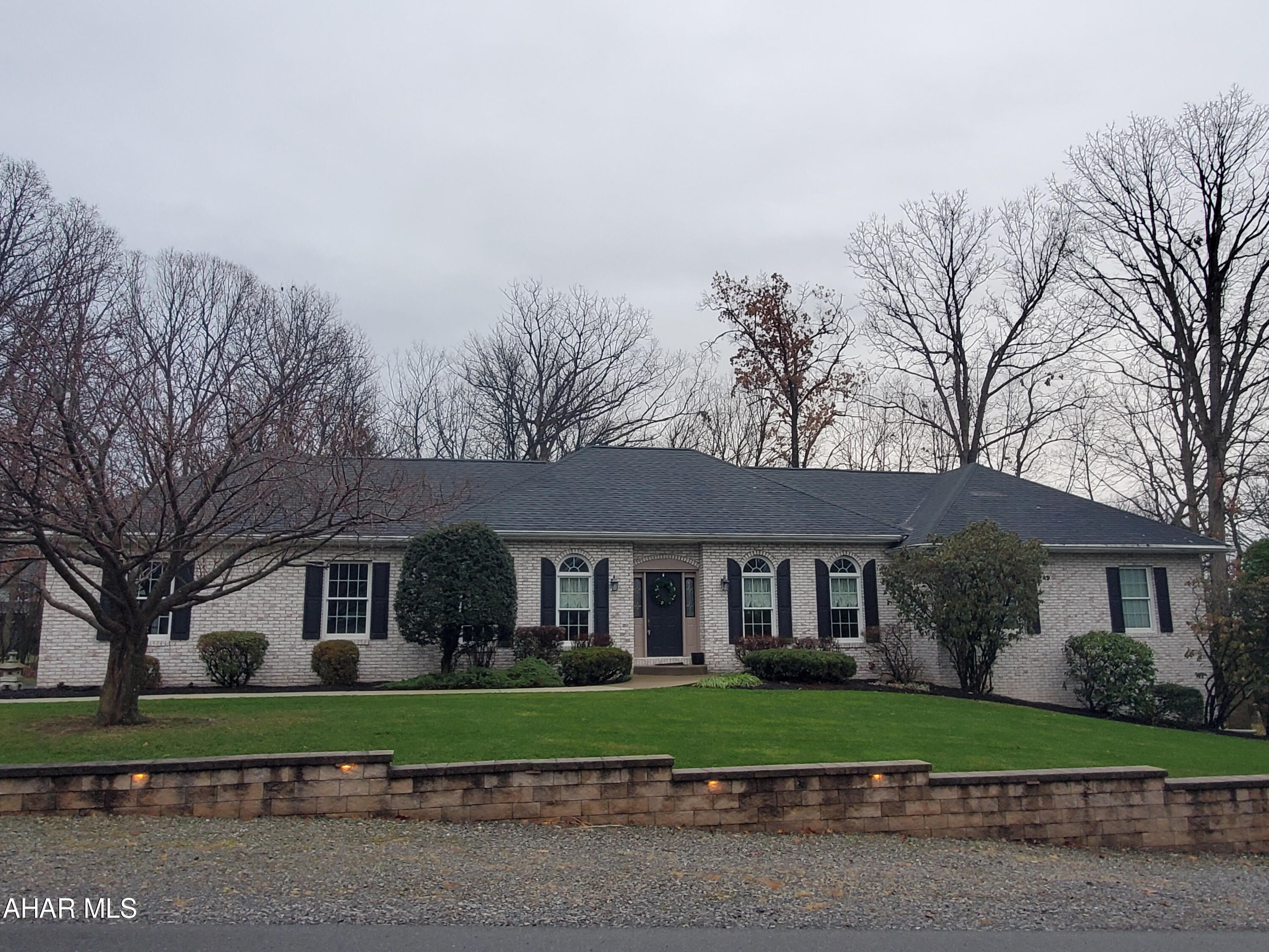 Exceptional brick Ranch home in Sylvan East Subdivision.  Beautiful 3BR, 3 &1/2 Baths, (4th Br in basement). Spacious lot, 2 car attached garage. Screened back porch with open deck, finished lower level with additional workshop area and walkout basement.  First floor laundry, formal DR, eat in Kitchen, formal LR and Family room w/ fireplace.  MBR with large full bath w/ jet tub. Call today!!!!