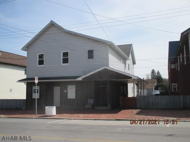 Well maintained 4 unit with solid rental history and good cash flow.  Call for details or for a showing. Apt#2 includes stove, refrigerator, washer, dryer.  All units have washer and dryer hookups.