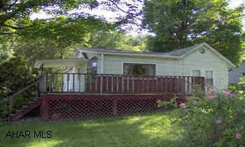 Home with lots of potential on charming 1 acre country lot. Home with lots of potential on charming 1 acre country lot.