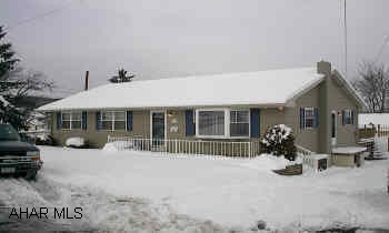 Lovely & Spacious 3 Bedroom, New Siding, Windows, Doors, Carpet & More, 16x24 Deck, Central Air, Plumbing For Bath in Basement