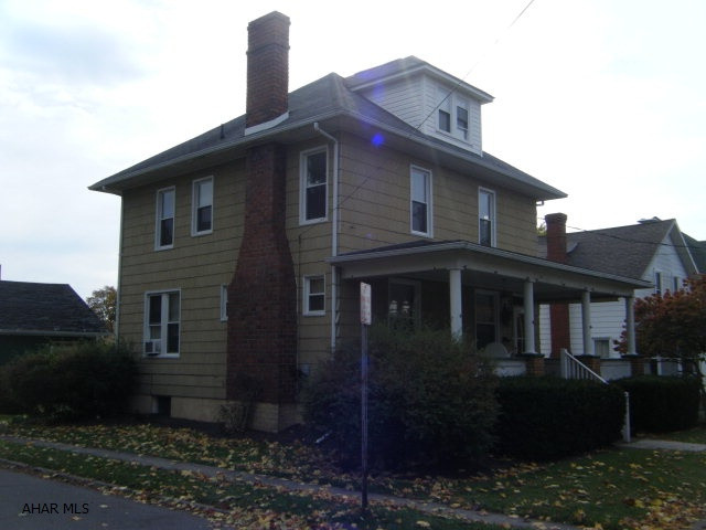 Has been set up as a duplex for a number of years. Private entry to 2nd floor unit. Separate electric meters. One furnace, 1 water meter.