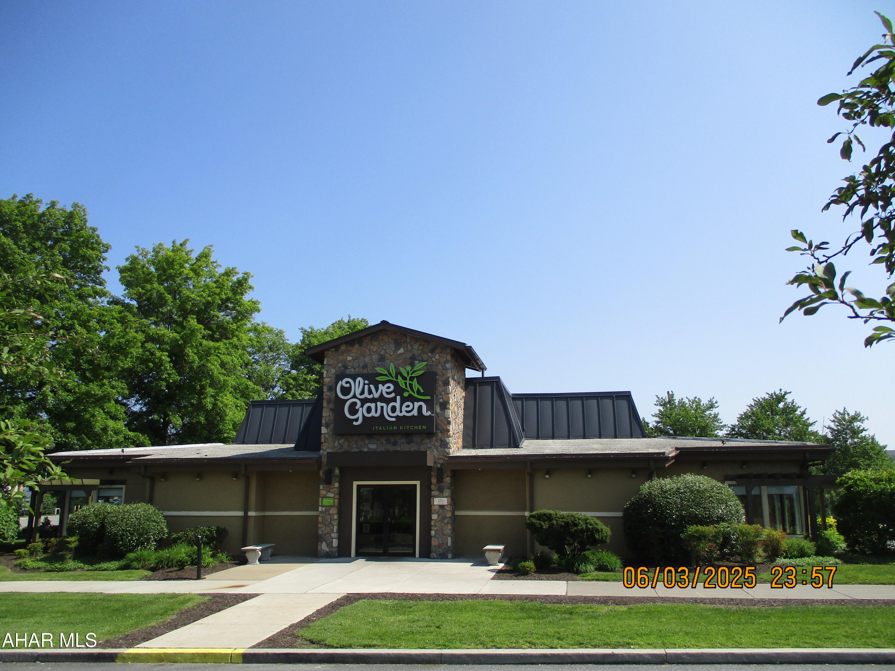 Great long term investment property with one of the country's most popular restaurants as the Triple Net tenant.   Taxes, utilities, repairs, maintenance, insurance paid by Tenant. The land lease contains renewal options with rent adjustments.  This is an out parcel adjacent to the Pleasant Valley Shopping Center.  Unlimited parking available.  Call Bob or Sandra for details.