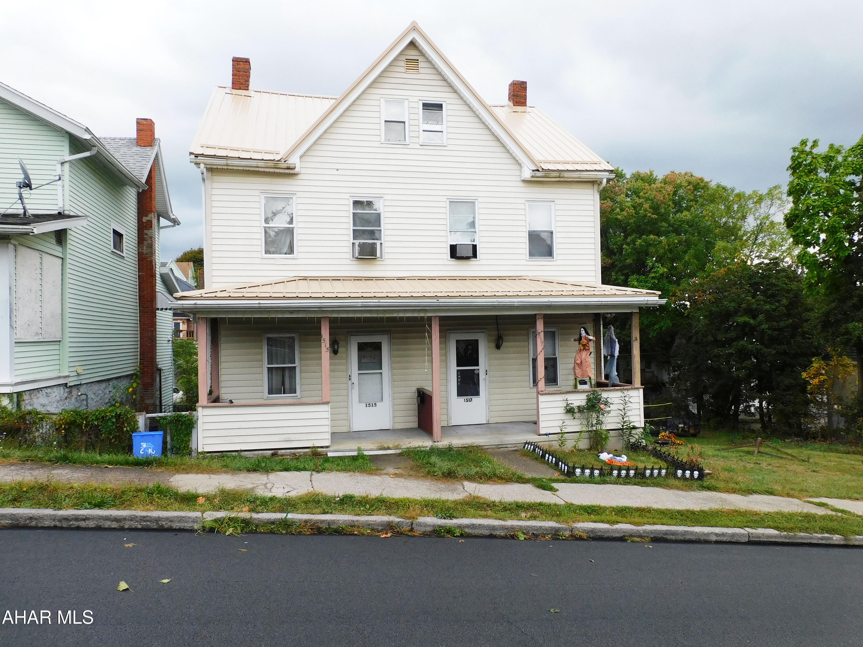 2 unit duplex in Altoona. Newer metal roof and vinyl siding. Lot beside house does convey with property. Tenant at 1515 pays $570.00 per month and pays $70.00 towards water/sewer. Tenant also pays electric,, natural gas, and trash. Tenant at 1517 pays $600.00 per month and $180.00 towards water/sewer. Tenant also pays electric, natural gas, and trash. Security deposits are $575.00 and $550.00. Both units have separate natural gas, electric and water/sewer. Tenants are responsible for their own lawncare and snow removal.